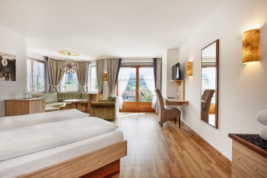 Königshof Hotel Resort ****Superior: Zimmer
